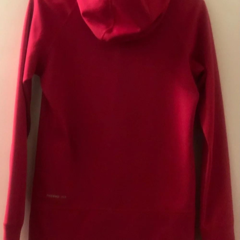 Nike Women’s   Therma-Fit; Color Hot Pink, Front Zipper Thumb-Holes Size Small